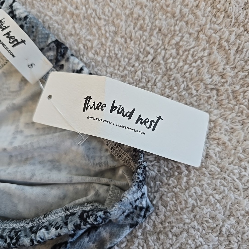 Three Bird Nest Python Bell Bottom Pants Womens Size S NWT Black Gray - Picture 10 of 12